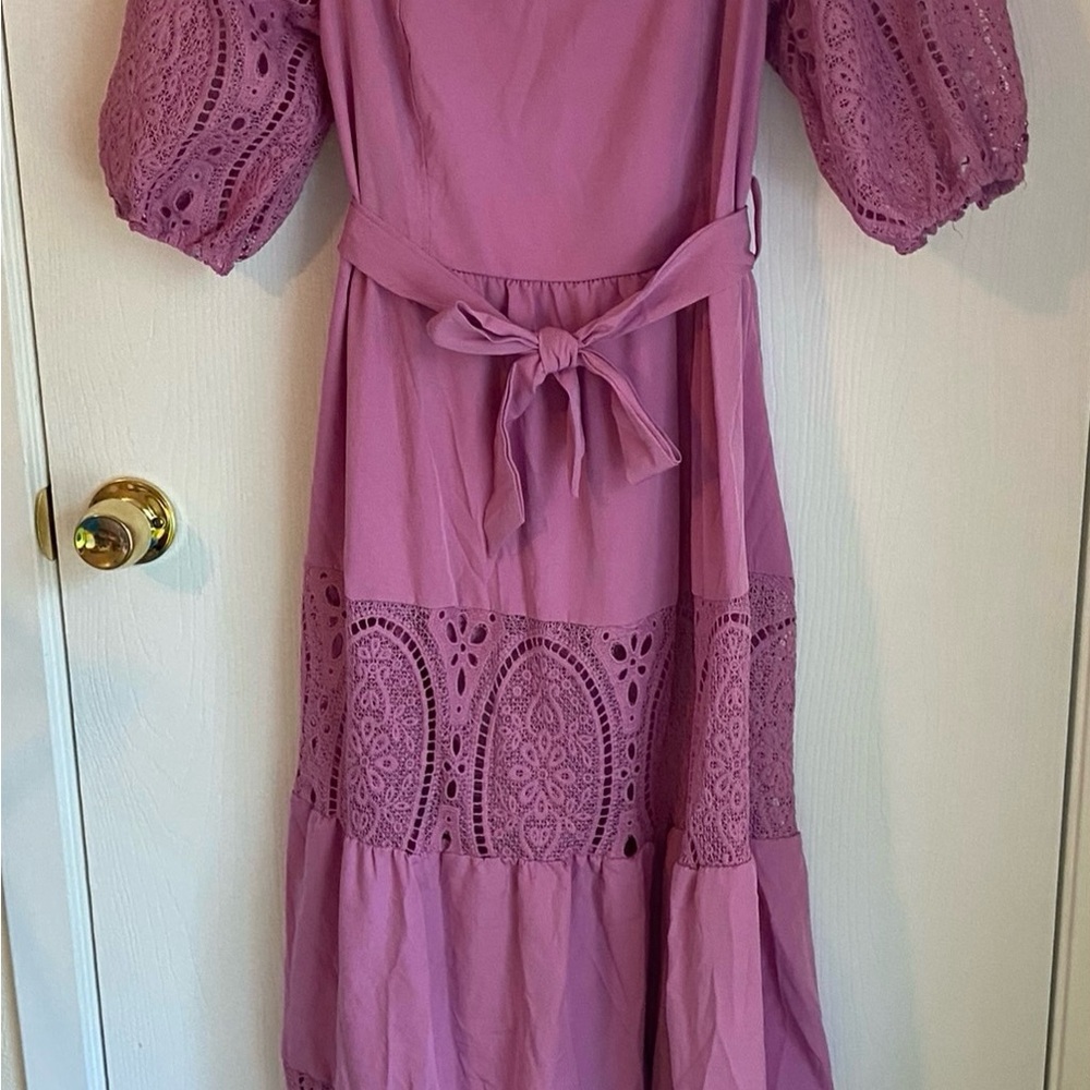 Dresses & earrings